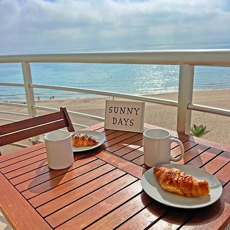 Atico Frente Al Mar 2 Terrazas Barbacoa Y Parking Sujeto A Disponibilidad Apartment เอลกัมเปโญ ภายนอก รูปภาพ