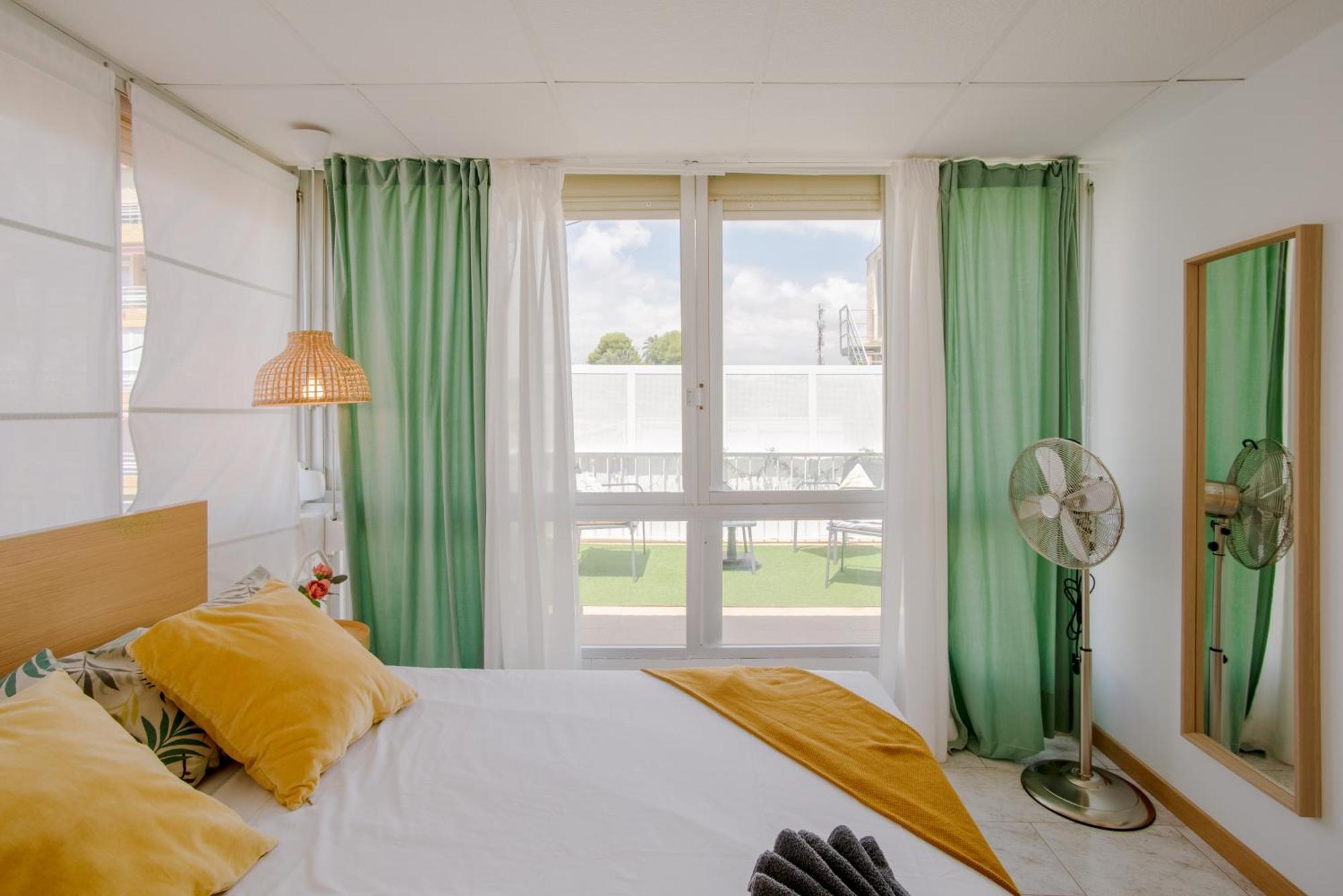 Atico Frente Al Mar 2 Terrazas Barbacoa Y Parking Sujeto A Disponibilidad Apartment เอลกัมเปโญ ภายนอก รูปภาพ