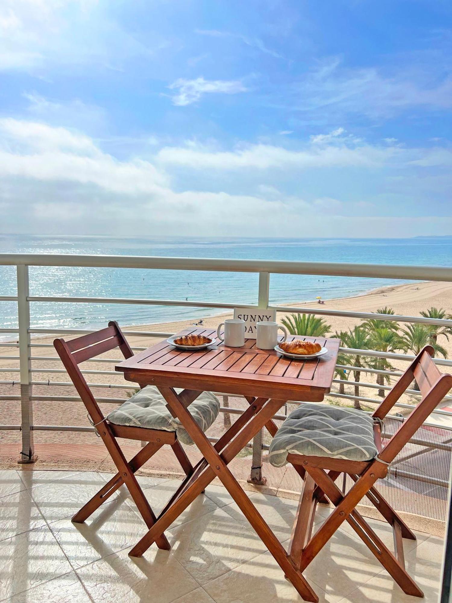Atico Frente Al Mar 2 Terrazas Barbacoa Y Parking Sujeto A Disponibilidad Apartment เอลกัมเปโญ ภายนอก รูปภาพ