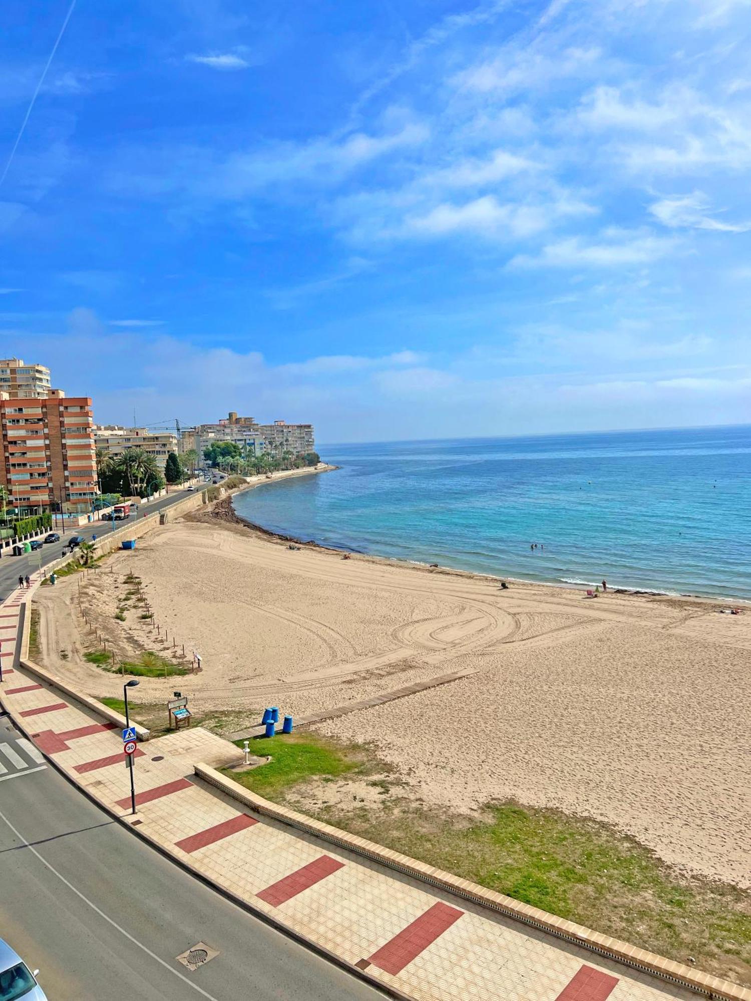 Atico Frente Al Mar 2 Terrazas Barbacoa Y Parking Sujeto A Disponibilidad Apartment เอลกัมเปโญ ภายนอก รูปภาพ